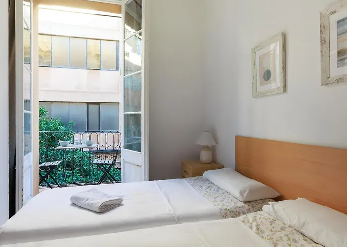 Aparteasy - Central Gracia Apartments